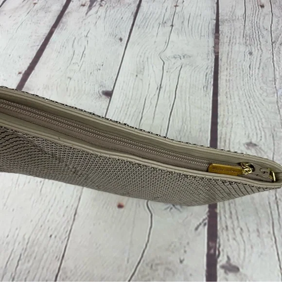 Whiting And Davis Mesh Chainmail Clutch Crossbody Taupe Tan - Picture 12 of 14